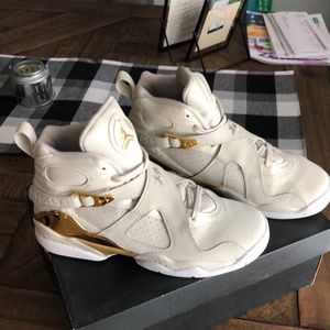 Jordan 8 champagne